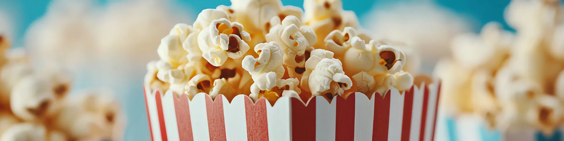 Seau a pop corn rempli de pop corn chaud
